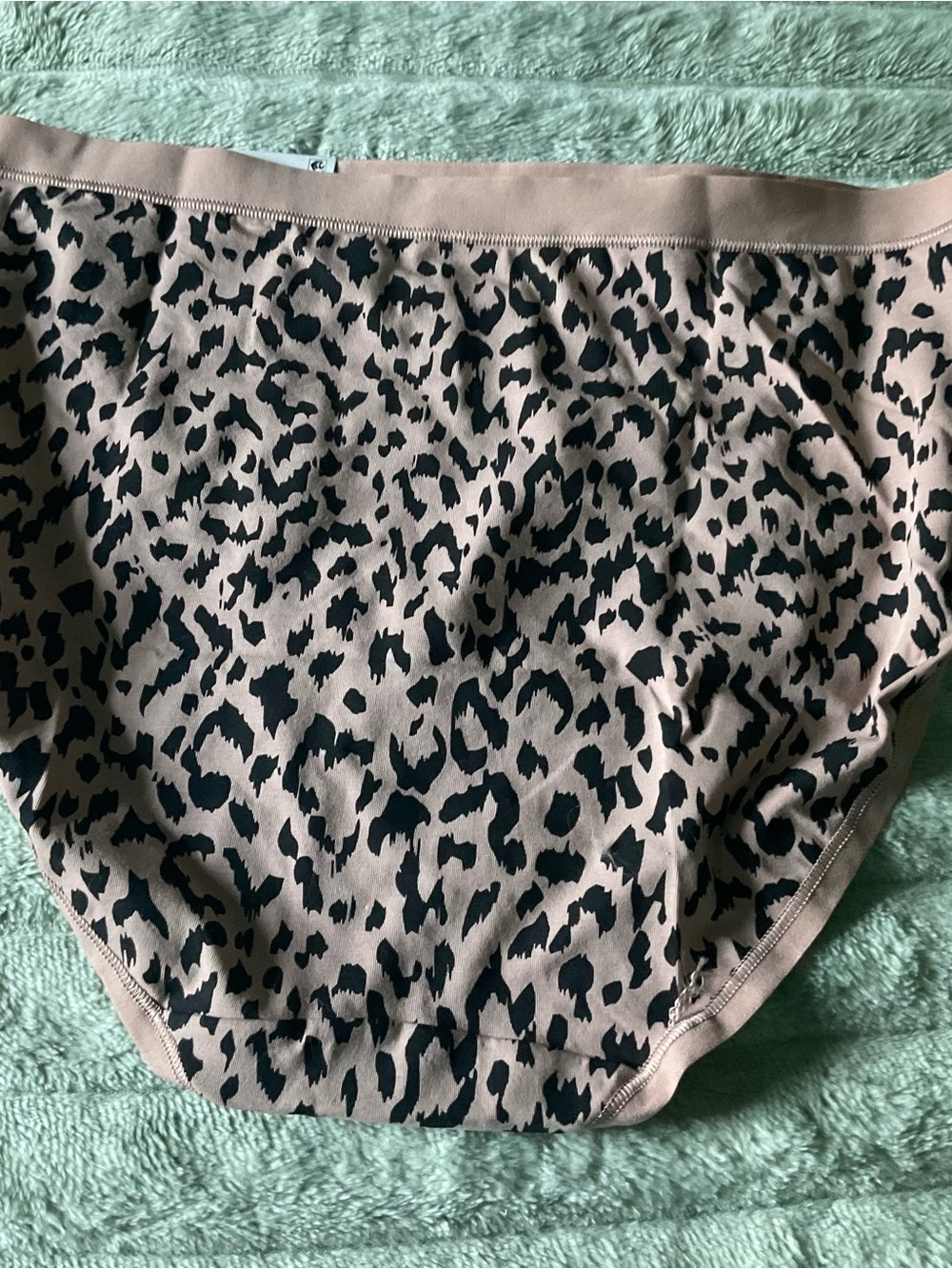 NWT Wacoal Women's Hi-Cut Leopard Print Bikini Supima Cotton